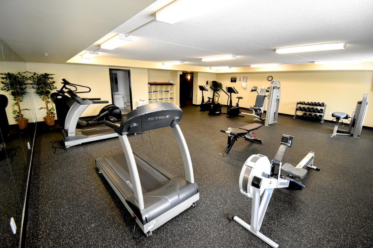 Canad Inns Destination Centre Club Regent Casino Hotel Winnipeg Extérieur photo