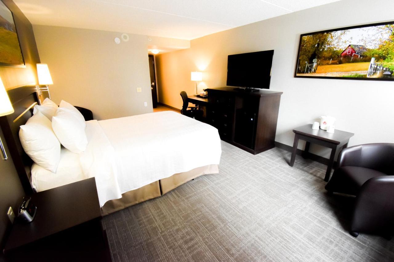 Canad Inns Destination Centre Club Regent Casino Hotel Winnipeg Extérieur photo