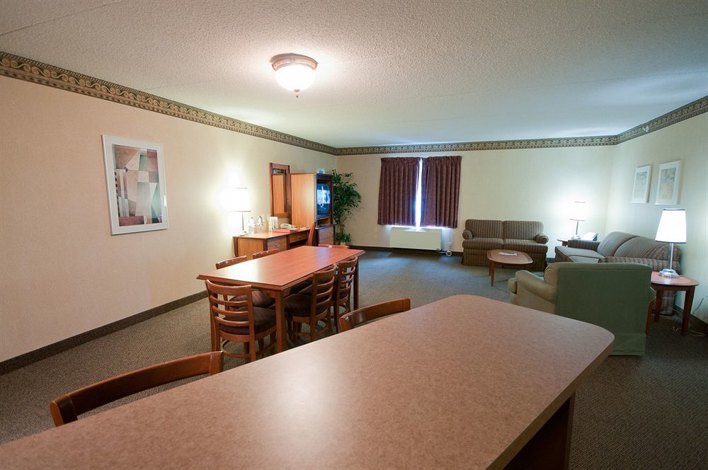 Canad Inns Destination Centre Club Regent Casino Hotel Winnipeg Extérieur photo