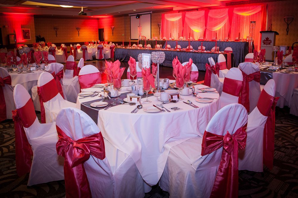 Canad Inns Destination Centre Club Regent Casino Hotel Winnipeg Extérieur photo