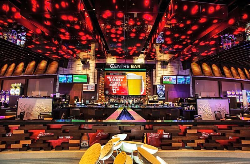 Canad Inns Destination Centre Club Regent Casino Hotel Winnipeg Extérieur photo
